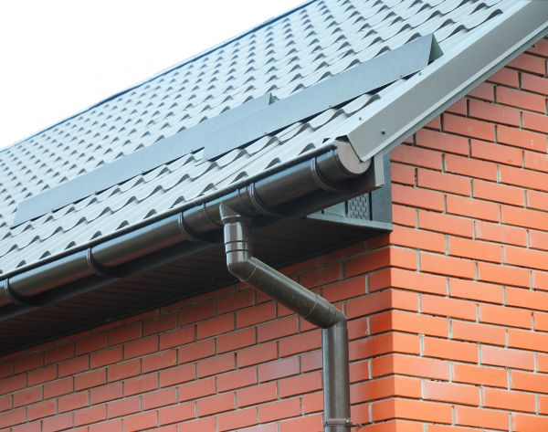 Roof Downspout Installation in Hillsboro
