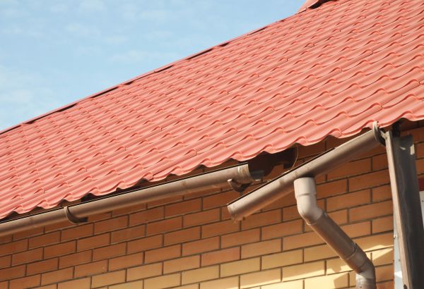 Loose Gutter Repair in Hillsboro