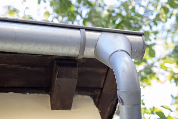 Metal Rain Gutter Installation in Hillsboro