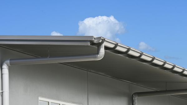 Eavestrough Service in Hillsboro